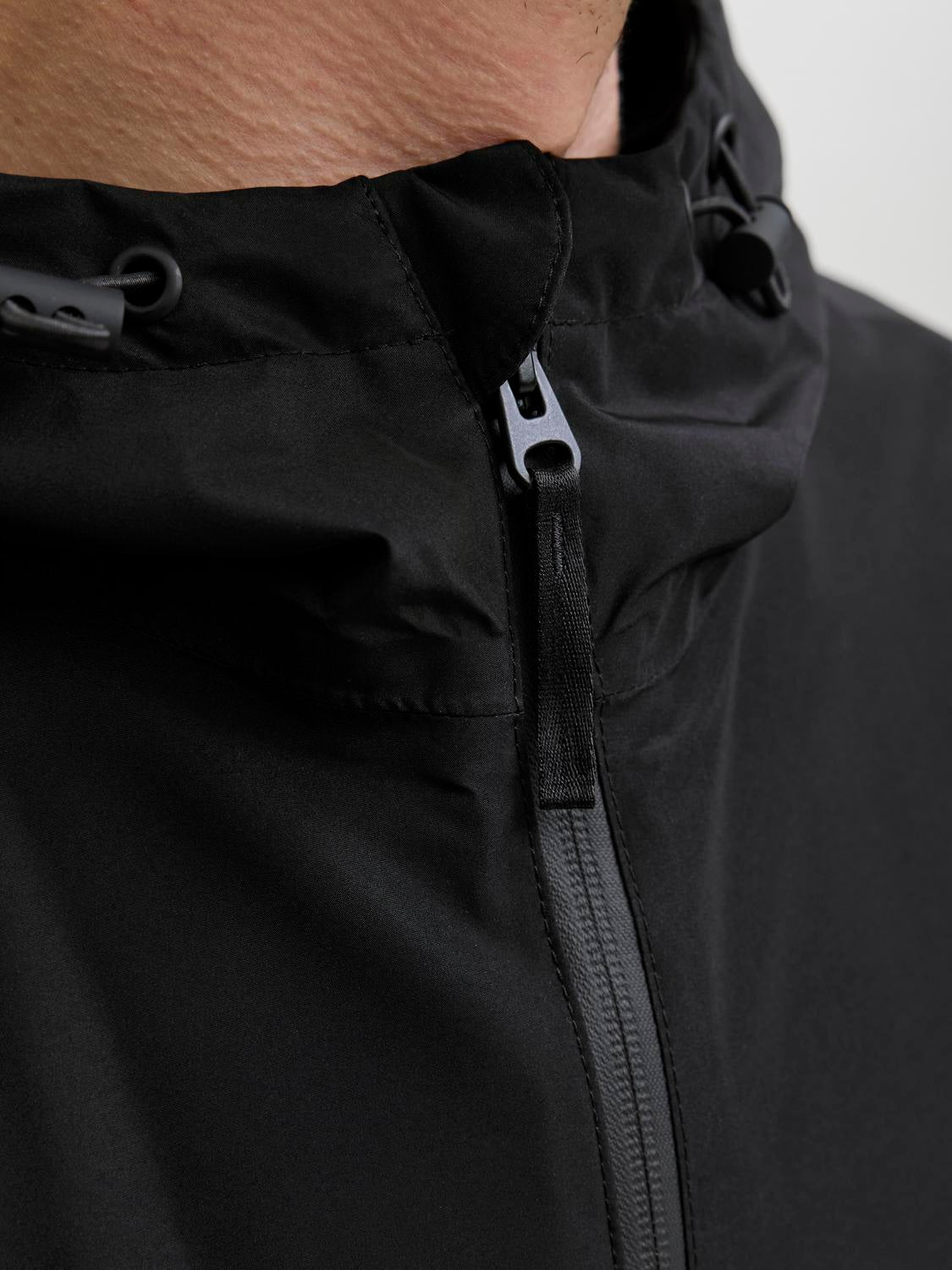 model_shot-detail